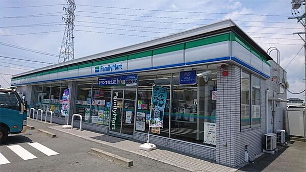 画像21:ファミリーマート 磐田岩井原店（1978m）