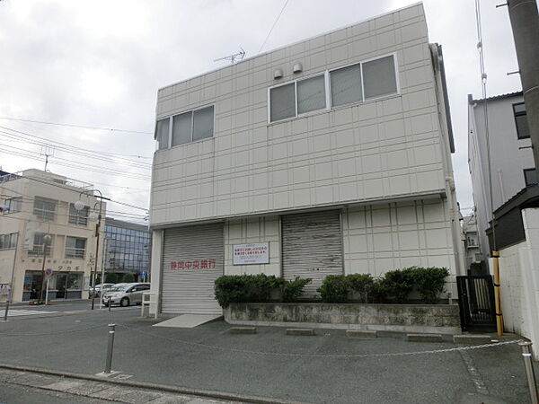 画像4:静岡中央銀行 磐田支店（183m）