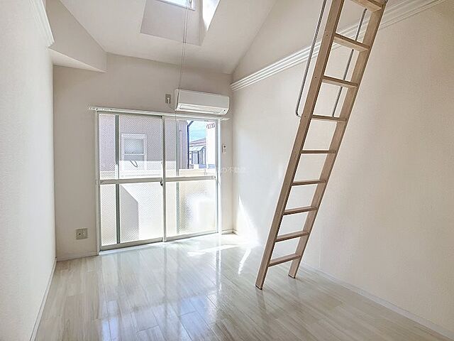 寝室