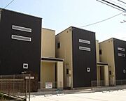  築16年8ヶ月の賃貸物件