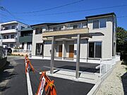  築10年8ヶ月の賃貸物件