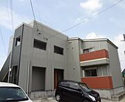  2階 築17年9ヶ月の賃貸物件