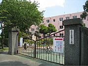 浜松市立竜禅寺小学校（442m）