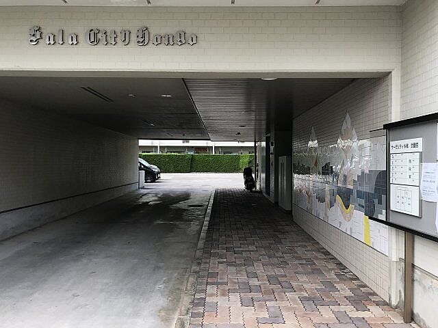 エントランス