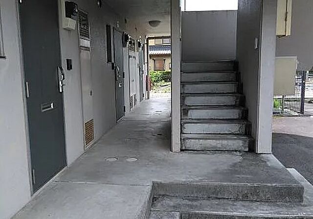3 / 13