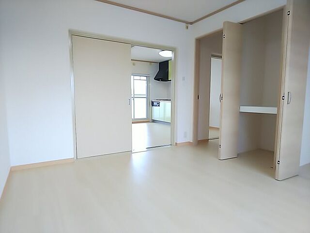 寝室