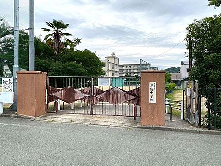 花陵中学校 1060m