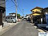 外観：前面道路含む現地写真