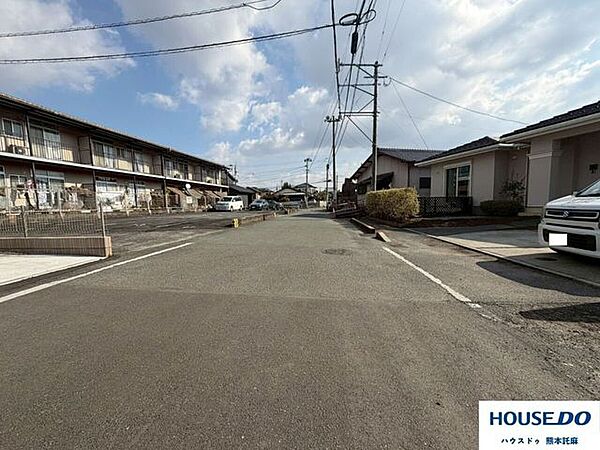 前面道路含む現地写真