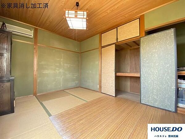 縁側の奥の和室です♪プライベート空間としても、物置としても利用できます♪※家具消し加工済です。