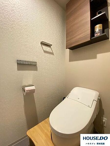 タンクレストイレで、見た目がすっきりしています♪