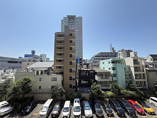バルコニーを拡大表示