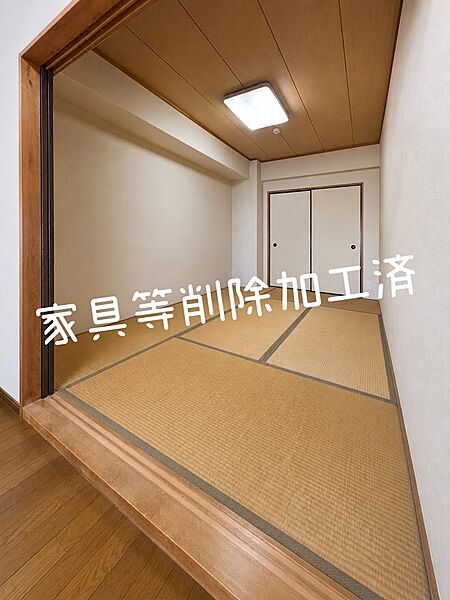 家具消し加工済（本物件は売主様が居住中のお部屋です）