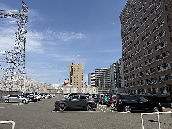平面駐車場