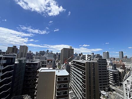 バルコニーからの眺望(北西方向)