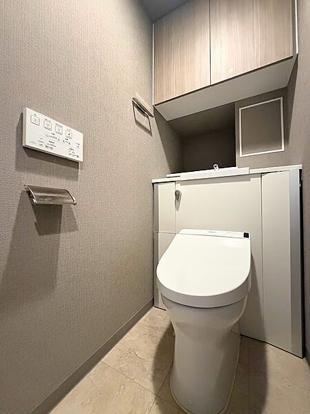 高機能付きのトイレです。