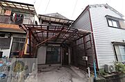 四条畷駅より徒歩13分 築47年1ヶ月 2階建の賃貸物件