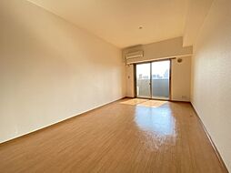 ロアール松川町 14階1Kのリビング/ダイニング