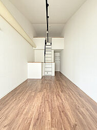 Gojo apartment 1階1LDKのリビング/ダイニング