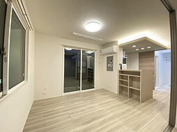 レグルス　I 1階1LDKのリビング/ダイニング