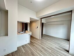 広島電鉄1系統 市役所前駅 徒歩7分の賃貸マンション 6階1LDKのリビング/ダイニング