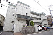 県病院前駅より徒歩7分 3階 築41年の賃貸物件