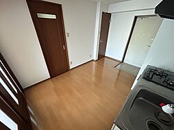 マハロリゾート 3階1DKのリビング/ダイニング