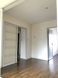 イーストパーク D棟 2階3DKのリビング/ダイニング