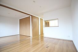 桜レジデンス横川 6階2LDKのリビング/ダイニング