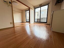 ベル下川 102 1階2DKのリビング/ダイニング