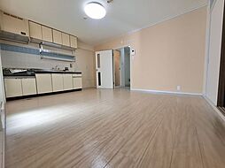 キャピトルアクア 2階2DKのリビング/ダイニング