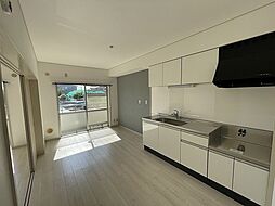 矢野ビル 1階3DKのリビング/ダイニング