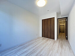 リフレスロイヤルシティV 1階1Kのリビング/ダイニング