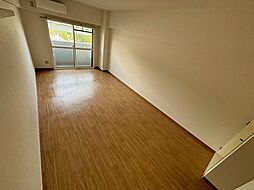 ウィンザーテラス牛田 4階1Kのリビング/ダイニング