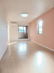 サン・イルミ　IV 2階1LDKのリビング/ダイニング