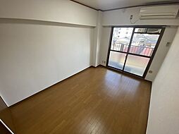 第1パークサイドマンション 4階1Kのリビング/ダイニング