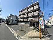 白島駅より徒歩15分 4階 築30年の賃貸物件