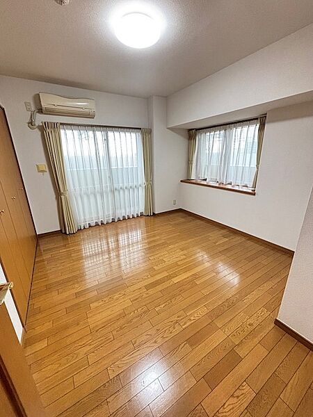 洋室7帖、エアコンあり、寝室におすすめ