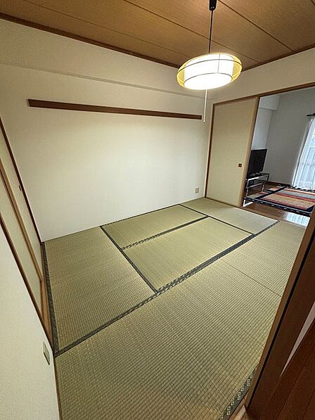 和室別角度、表替え済です。