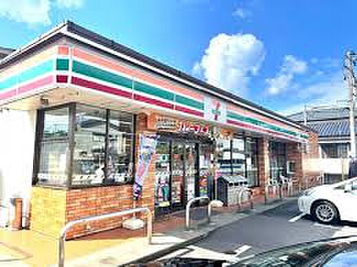 セブンイレブン 新潟東明1丁目店（523m）