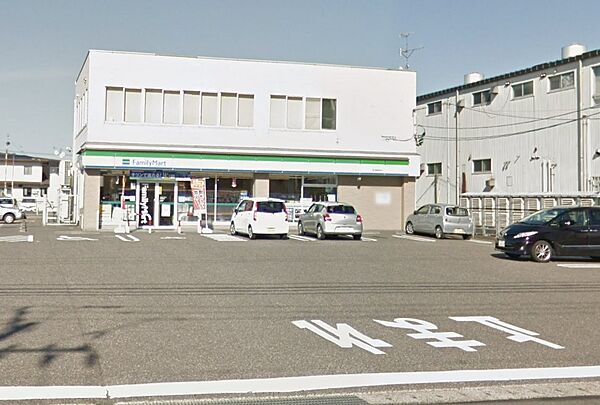ファミリーマート 新潟鐙西店（252m）