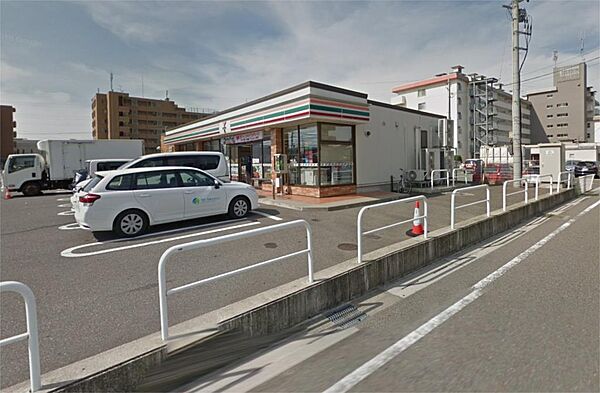 セブンイレブン 新潟神道寺店（321m）