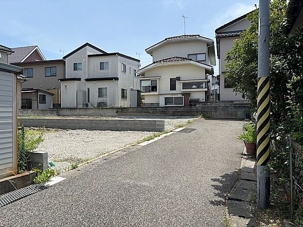 プライベート性の高い私道。