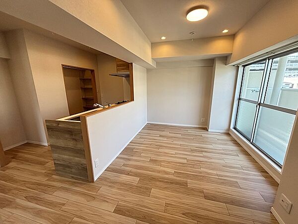 ご入居人数やライフスタイルに合わせた使い方ができる間取りです。