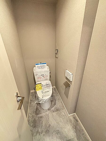 【新品交換済】温水洗浄便座です。