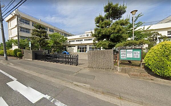 新潟市立鳥屋野中学校（1181m）