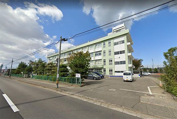 新潟市立竹尾小学校（509m）