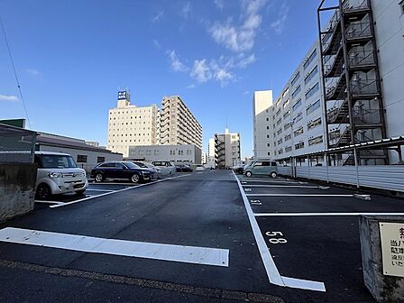 駐車場月額6,000円※先着順のため空き要確認、満車の場合近隣をご提案可能