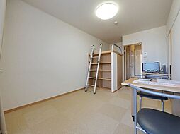 レオパレスグレースライン 3階1Kのリビング/ダイニング