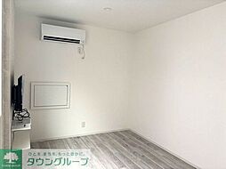 Claudia Takenotsuka 304 3階ワンルームのリビング/ダイニング